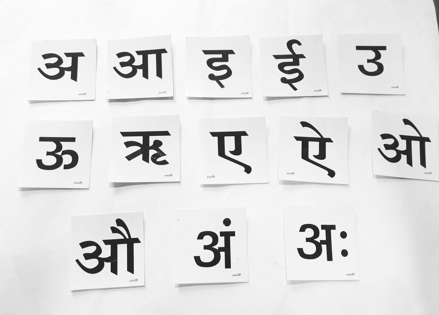 Su/Hindi Alphabet  Flash Cards